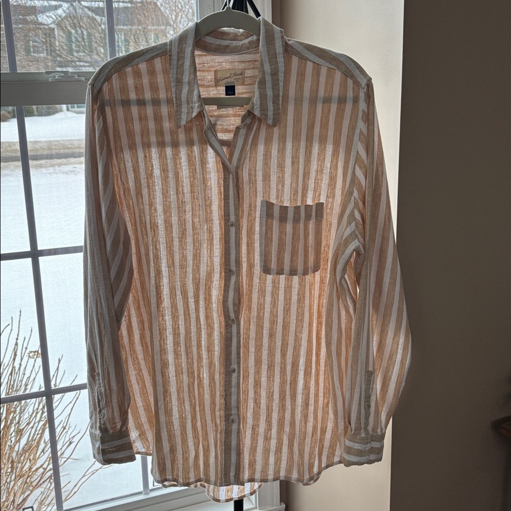 Universal Thread Beige and White Striped Shirt - Relaxed Fit